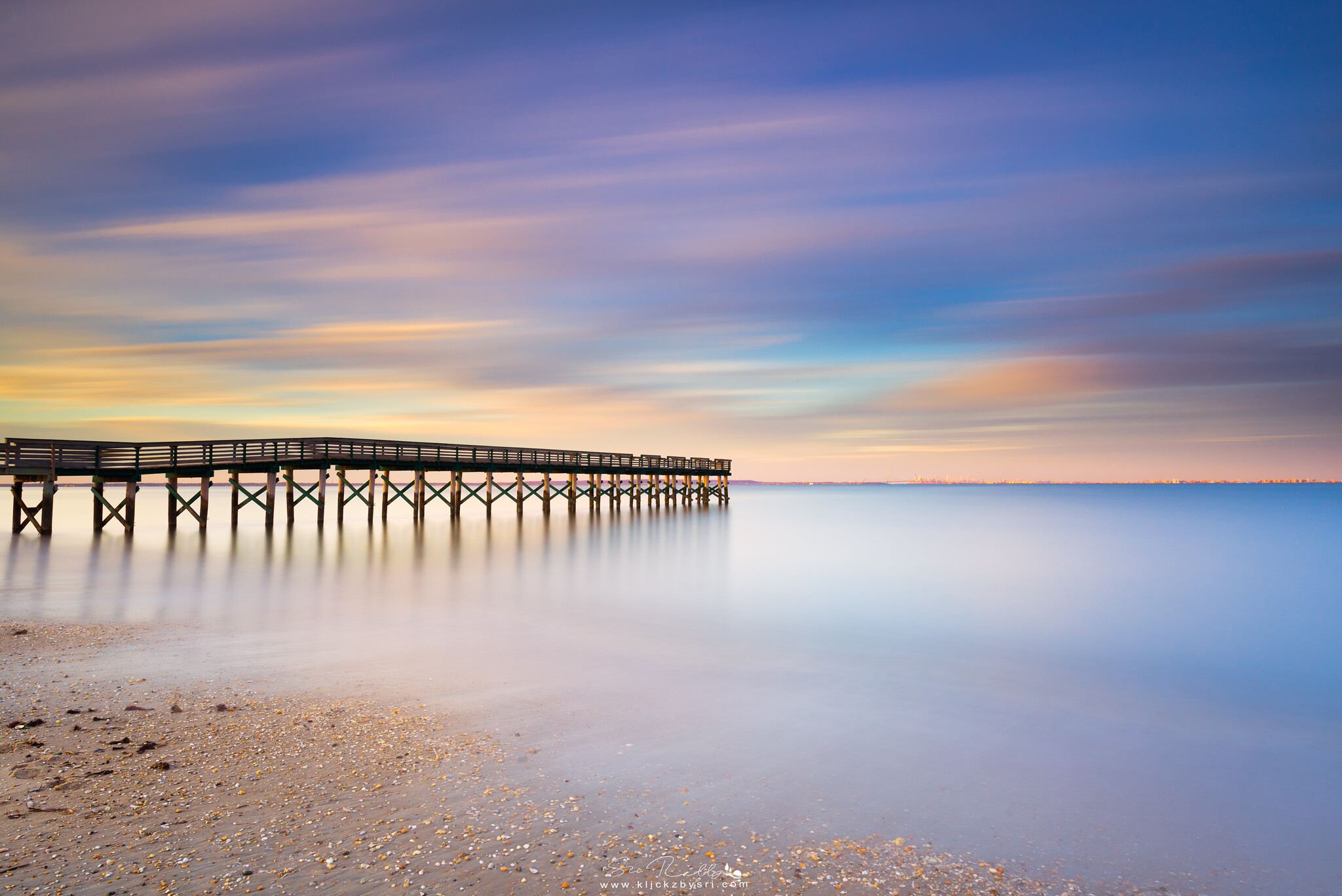 Pier at Bayshore Beach - klickzbysri